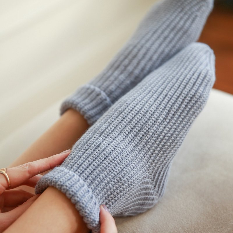 機能美學羅紋襪 藍 Cute ankle socks Alpaca fuzzy cozy socks for women 設計襪 |  靴下 - 袜子 - 羊毛 蓝色