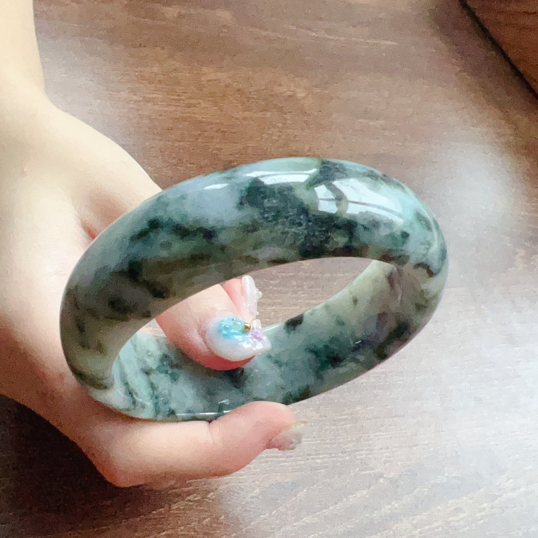 飘花翡翠手镯 | 19.5围 | 天然缅甸玉翡翠A货 | 送礼 - 手链/手环 - 玉石 绿色