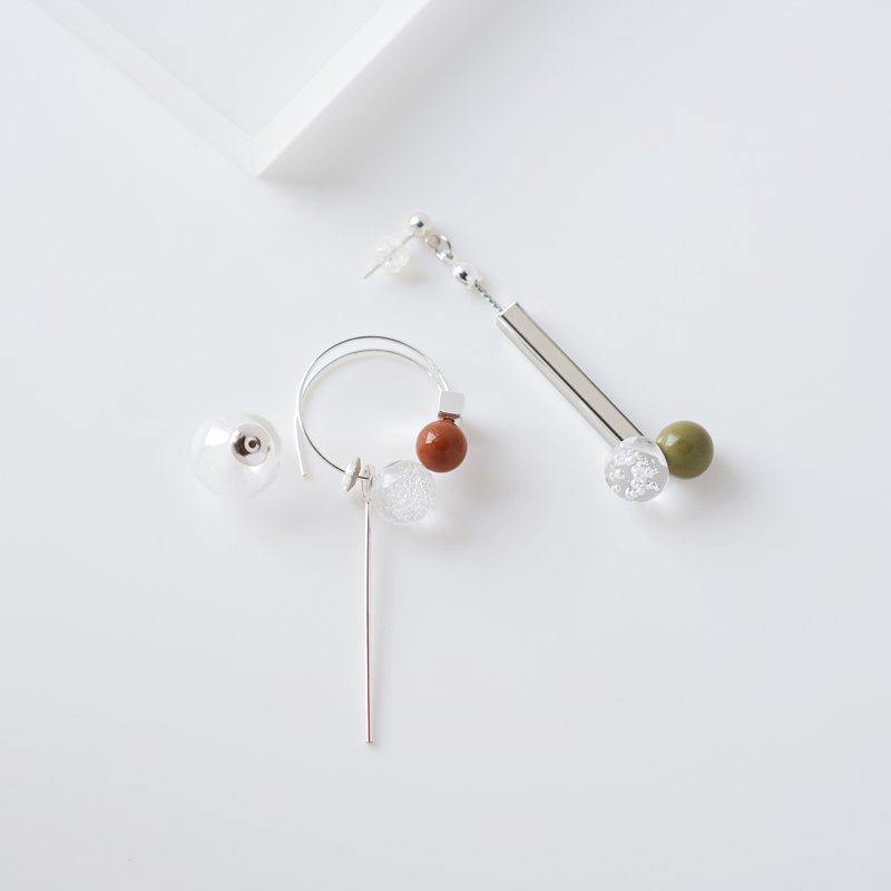 Alora 原创设计 手工软陶 几何简约 925纯银圆珠耳环 - 耳环/耳夹 - 陶 咖啡色