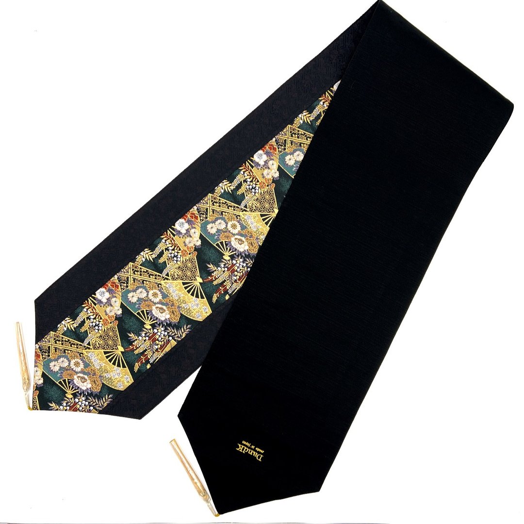 A stylish table runner rug with a Japanese pattern made from Kyoto Nishijin-ori fabric. - 其他 - 聚酯纤维 多色