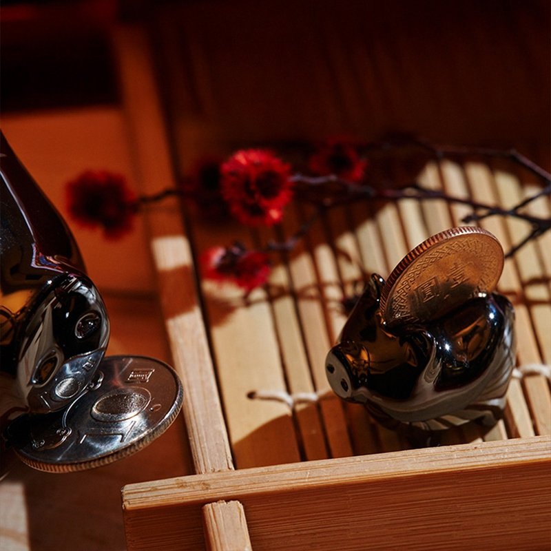 GOLDENPIG | 招财金猪 伍 亮镍黑 - 摆饰 - 贵金属 黑色