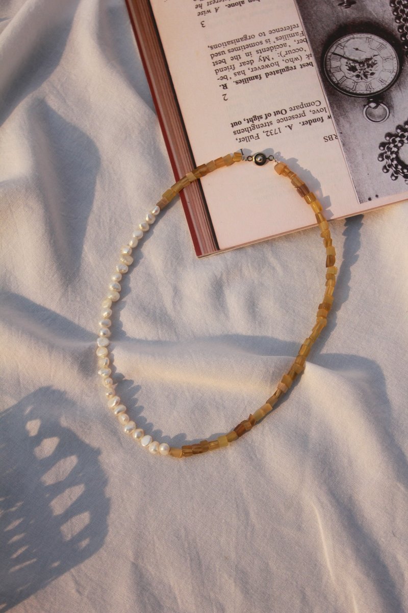 3/4 necklace ,freshwater pearl ,stone - 项链 - 珍珠 咖啡色