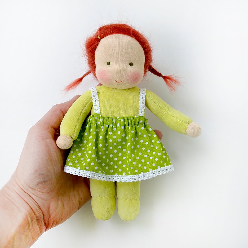 订制 Waldorf 娃娃 口袋娃娃 高约 7 英寸 (18 厘米)。 - 玩具/玩偶 - 环保材料 绿色