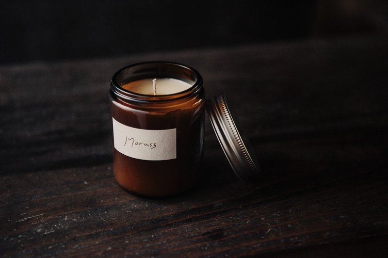 泥沼Morass植物精油大豆蜡烛 225g - 蜡烛/烛台 - 蜡 卡其色