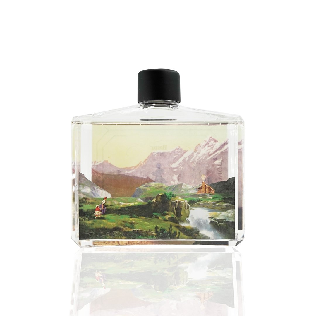 剧场系列 / 海蒂- 沐浴露简易包装- 草本香调 - 沐浴用品 - 植物．花 