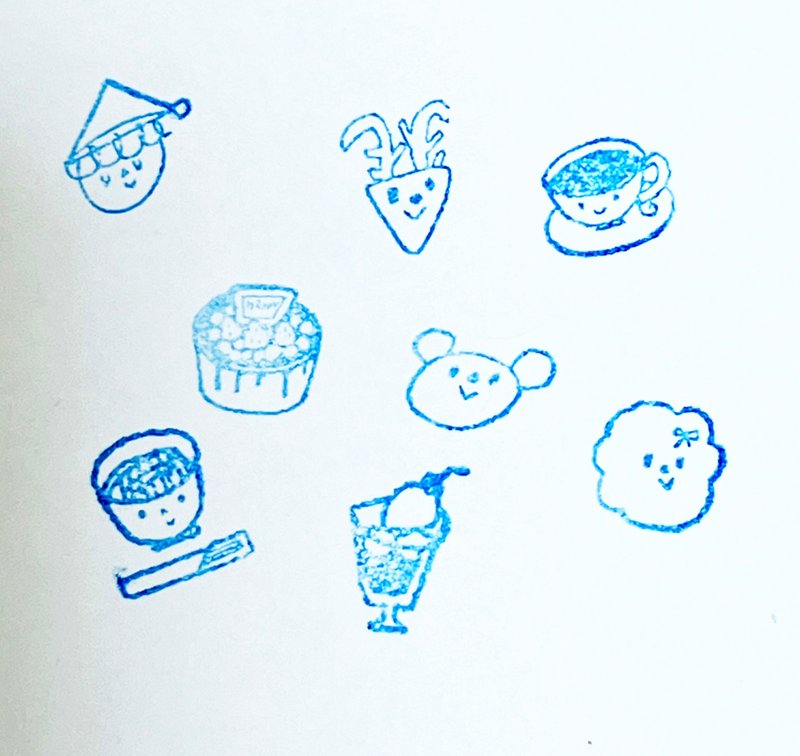 迷你迷你印章 圣诞老人、驯鹿、红茶、蛋糕、熊、荞麦面、淇淋苏打、蓬松的狗 - 印章/印台 - 橡胶 卡其色