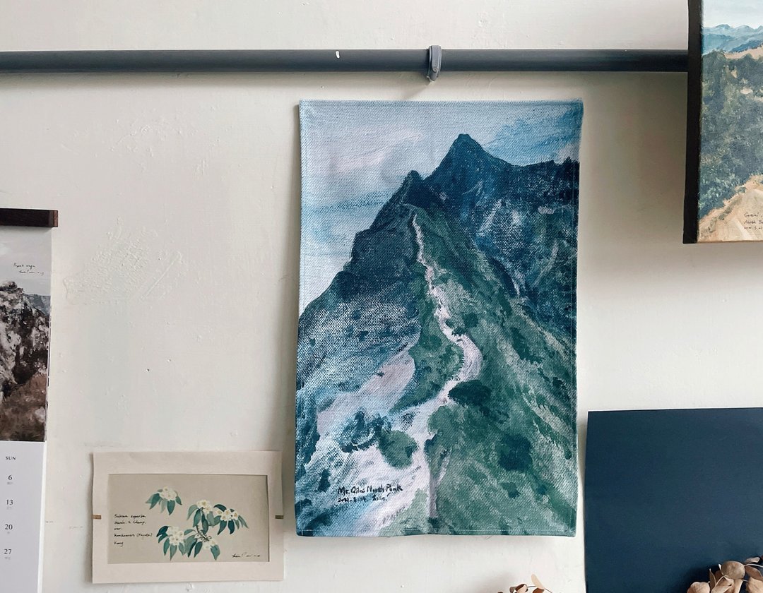 台湾山林挂布 - 奇莱北峰 / 附黑色挂布夹 - 海报/装饰画/版画 - 棉 蓝色