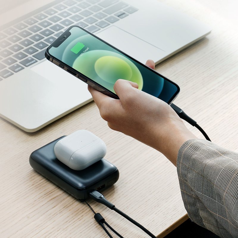 AUKEY Basix Pro Mini (PB-WL01S) PD快充 轻巧高效 行动电源 - 充电宝/传输线 - 塑料 黑色
