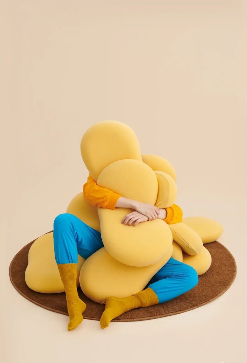 【免运特惠】猫肚皮枕记忆棉柔软慢回弹护颈椎枕/躺岛 - 枕头/抱枕 - 其他材质 金色