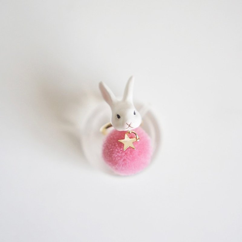 ［独角森林］白兔毛球戒指 - 戒指 - 其他材质 