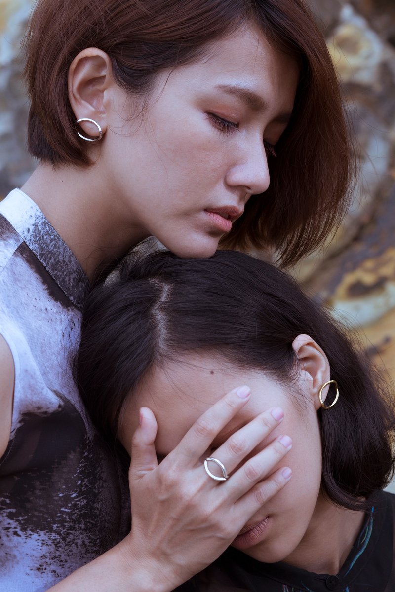 执拗与白眼 戒指 Eye-Rolling Ring - 戒指 - 其他金属 银色