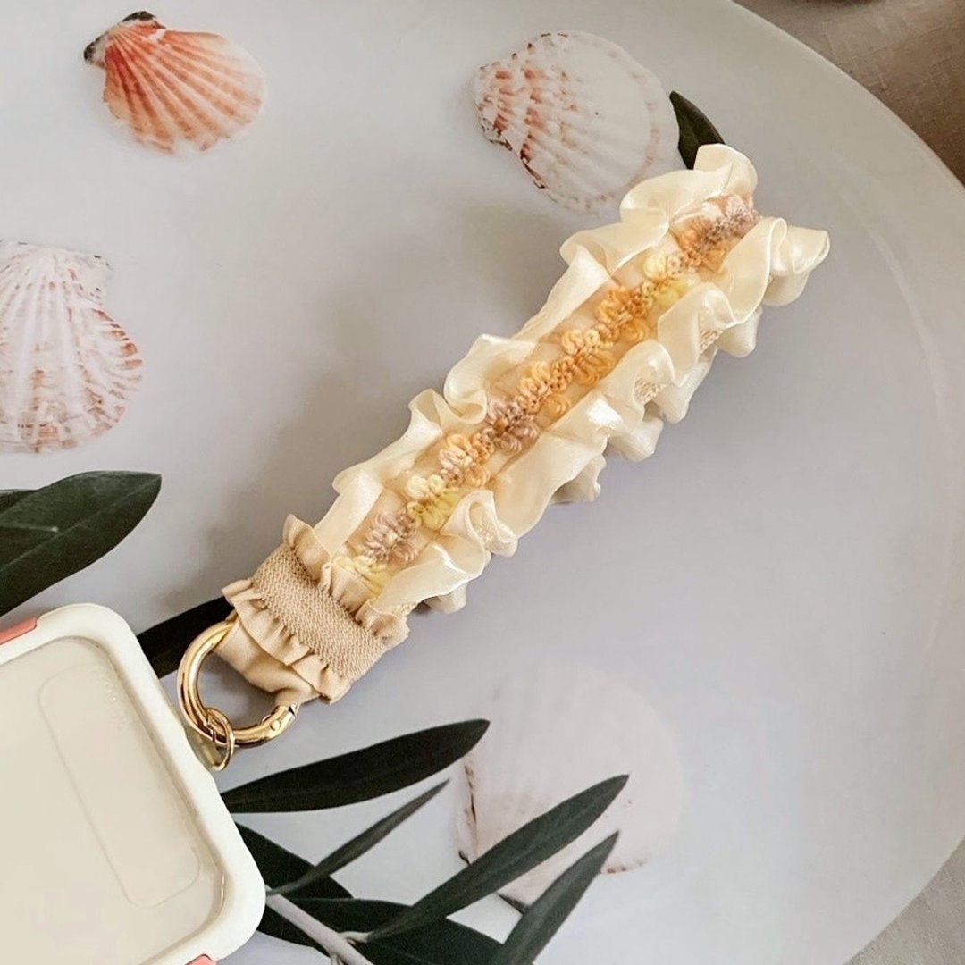 手机手腕带/荷叶手机挂绳 背带 手腕绳 手工编织手机绳 吊绳 吊饰 - 挂绳/吊绳 - 其他材质 白色