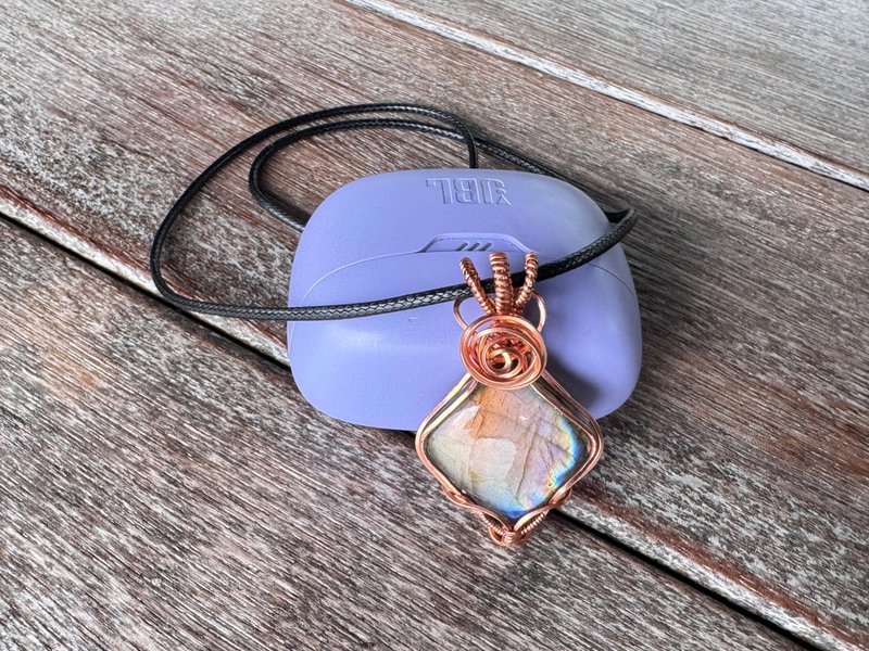 #250222 wire wrapping 拉长石 铜线 绕线 吊堕 - 项链 - 铜/黄铜 金色
