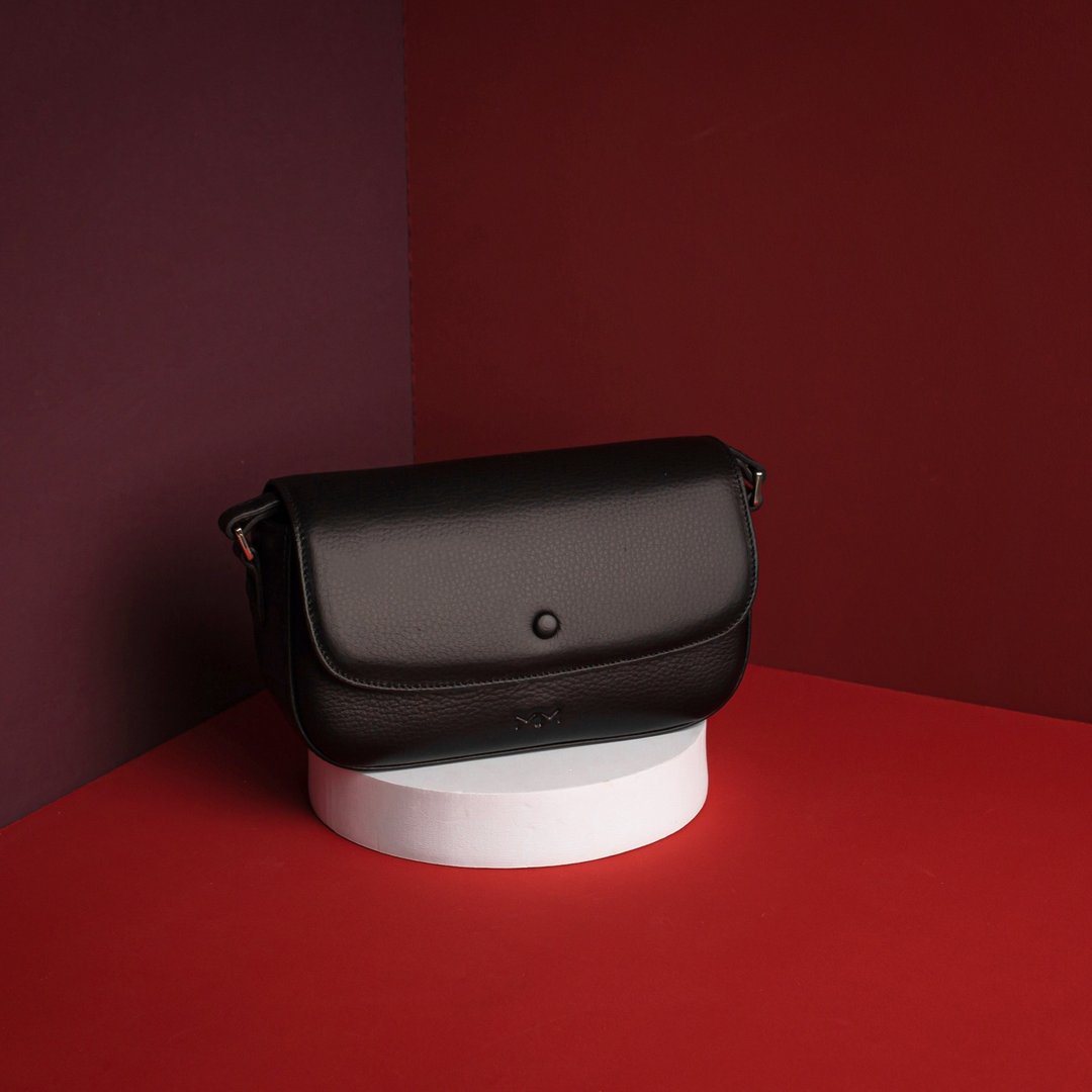 abbi. - small satchel crossbody bag in Black - 手提包/手提袋 - 真皮 黑色