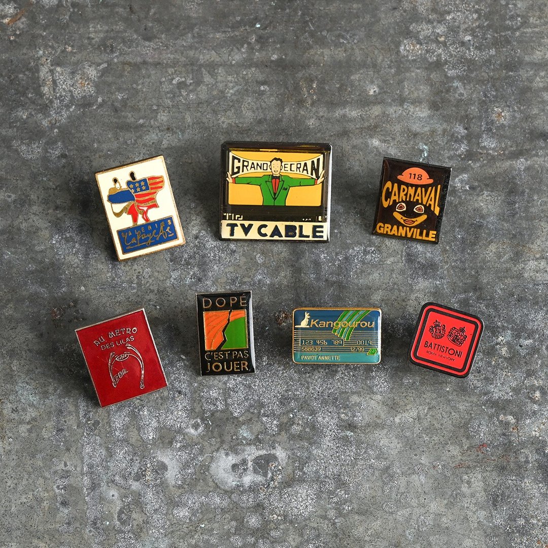 Vintage Pins 复古别针 / 古董别针、限量徽章胸针、古董徽章 - 徽章/别针 - 其他金属 多色