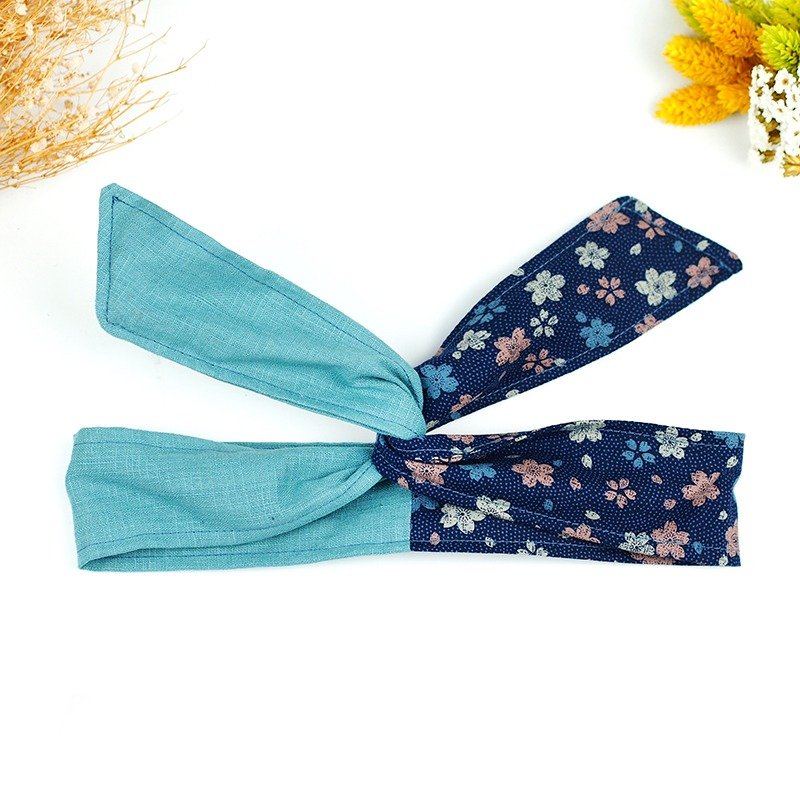 小牛村 Calf Village 手工发饰 铝线发带 多元造型 头带 日系 花绘 {粉蓝樱花季} 【A-43】 - 发饰 - 棉．麻 蓝色