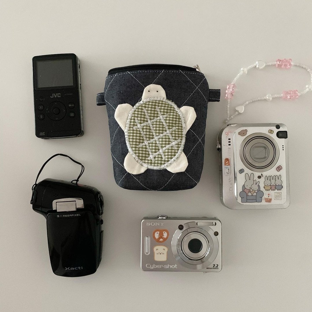 Turtle Camera Pouch S (Handmade) - 相机包/相机袋 - 其他材质 