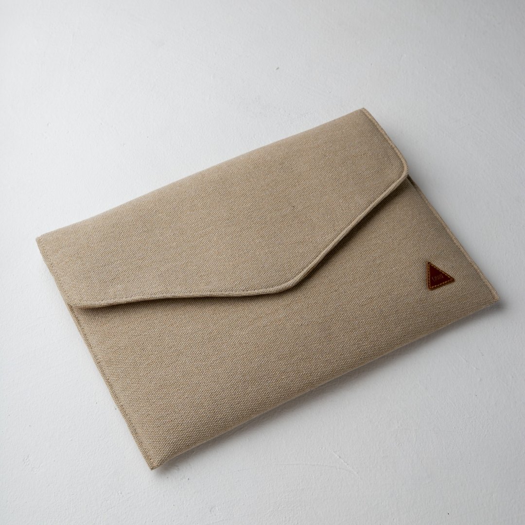 Rustic Envelope Document handbag Beige - 电脑包 - 棉 白色
