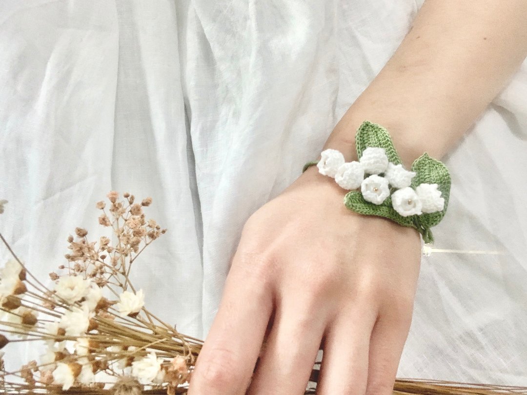 Lily of the Valley • 铃兰 Swarovski水晶 钩花编织 手镯 手环 - 手链/手环 - 棉 白色