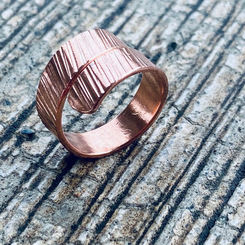 红铜 斜纹 戒指 可定制名字 活动戒围 S540 - 戒指 - 铜/黄铜 咖啡色