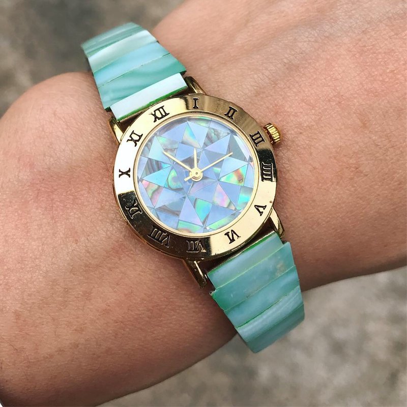 【Lost and find】古董款 天然石 鲍贝 拼 贝母 手表 - 女表 - 宝石 多色