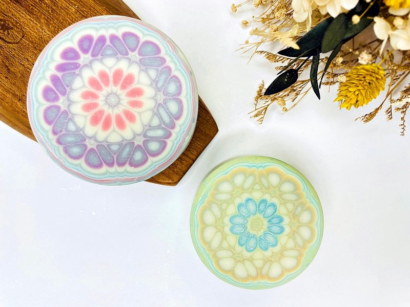 【24h出货】繁花花砖∣橄榄葡萄籽护皂 圣诞礼物 交换礼物 礼盒 - 肥皂/手工皂 - 环保材料 