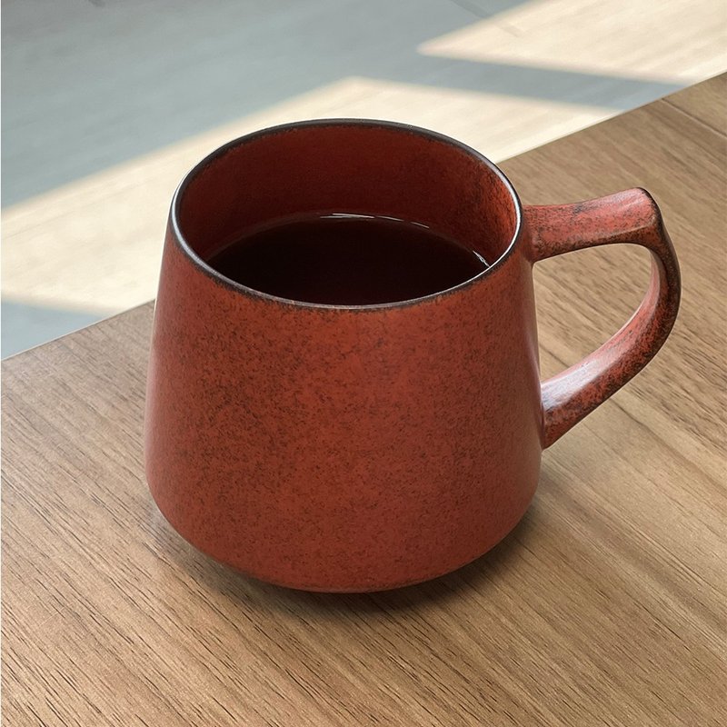 Cores KIKI 美浓烧马克杯 | 红色 日本制 - 咖啡杯/马克杯 - 瓷 红色