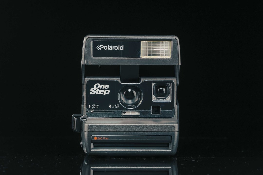 Polaroid ONE STEP 600 FILM #拍立得 - 相机 - 其他金属 