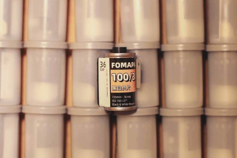 FOMA Fomapan 100 135/36 黑白底片 135底片/36张 - 相机 - 其他金属 黑色