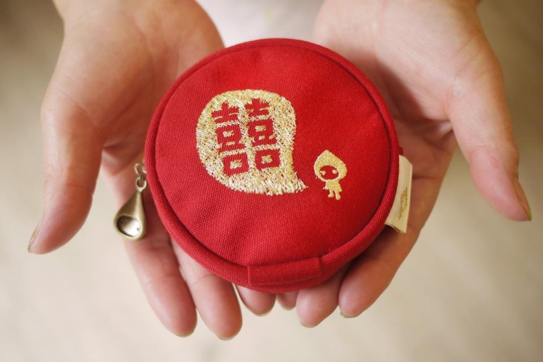 双囍临门 刺绣 零钱收纳圆包 婚礼小物 - 零钱包 - 棉 红色