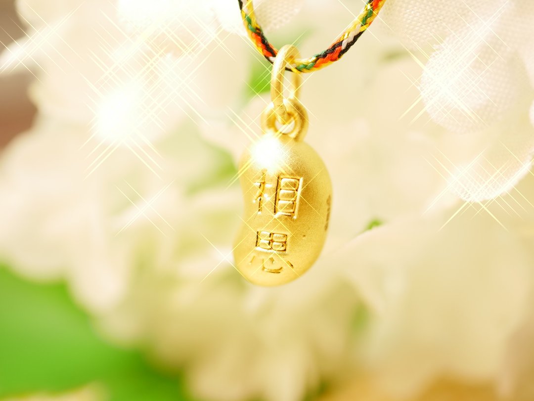 黄金坠子-相思豆金饰-黄金9999-附赠45cm五色绳 - 项链 - 24k 金 金色