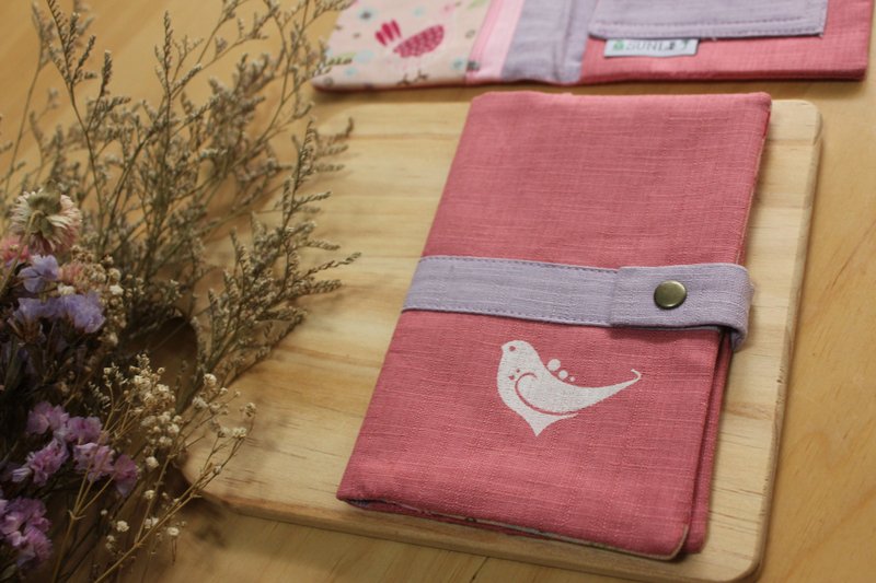 【知更鸟】护照夹/存折套 - 护照夹/护照套 - 棉．麻 粉红色