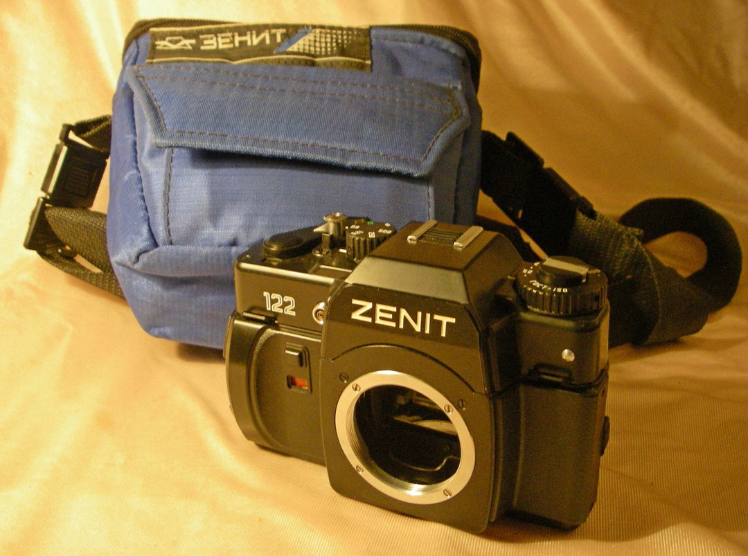 KMZ ZENIT-122 35 毫米胶片单反相机机身宾得 M42 镜头卡口俄罗斯 - 相机 - 其他材质 