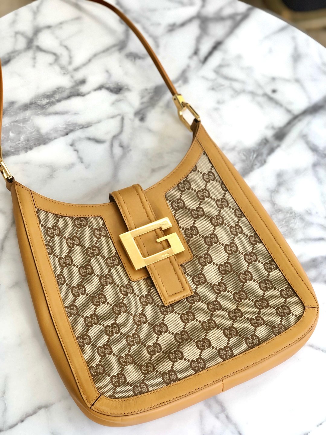 [Japan direct delivery name plate used package] GUCCI GG canvas hobo bag shoulder bag beige vintage Old Gucci 3f6cjb - 侧背包/斜挎包 - 真皮 咖啡色