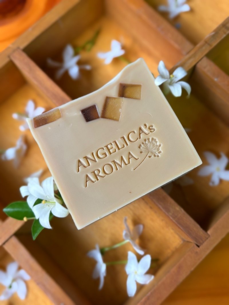 橙花水玉红茶皂 / Neroli & Black Tea Soap - 肥皂/手工皂 - 其他材质 红色