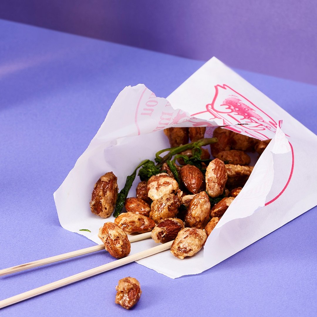 Nutty Nuts 香脆咸酥鸡风味杏仁 120g/罐 6入/盒 中秋 中秋送礼 - 坚果 - 其他材质 紫色