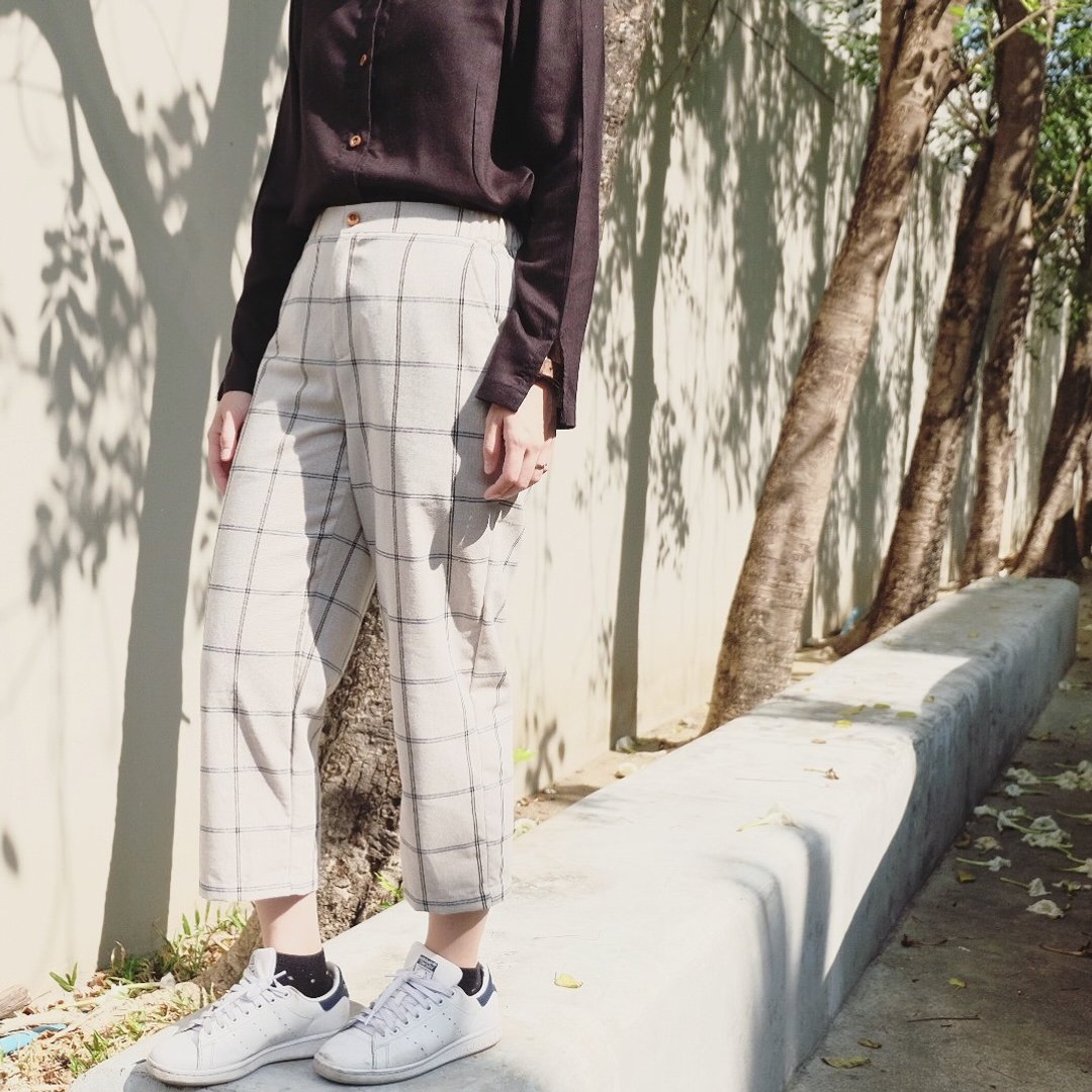 Hikaru Pants : Chess Pattern , Khaki Color - 女装长裤 - 棉 卡其色