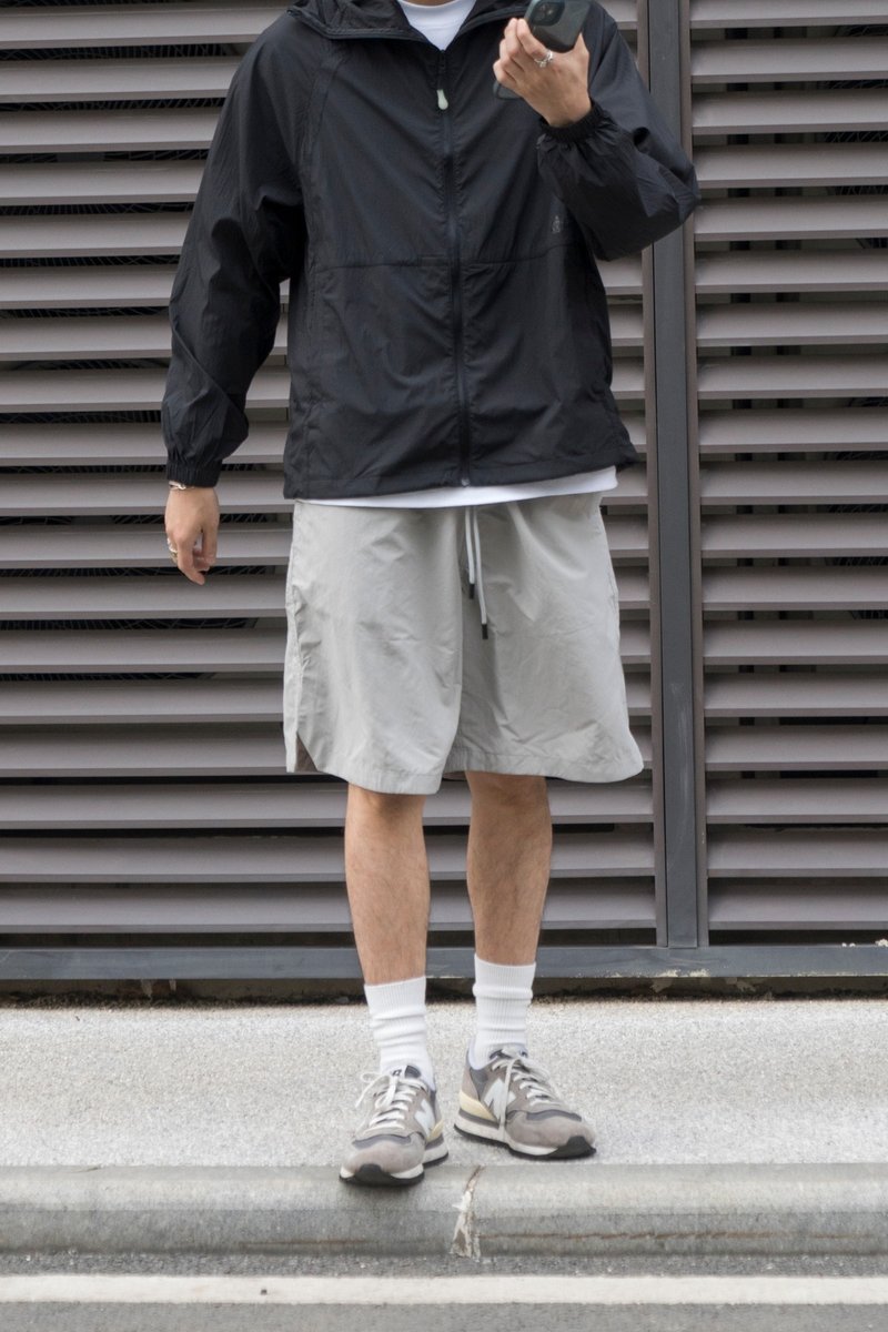 SHORTS 夏季舒適休閒短褲 戶外活動運動速乾褲 透氣寬鬆版型 - 男士长裤 - 尼龙 多色