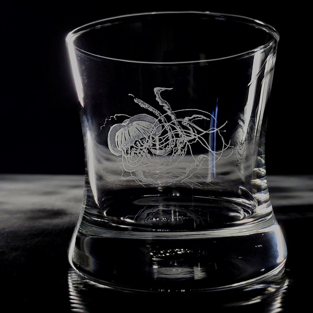 手工玻璃雕刻水母杯定制礼盒 - 野性水焰探戈烈酒杯威士忌杯 - 酒杯/酒器 - 玻璃 透明