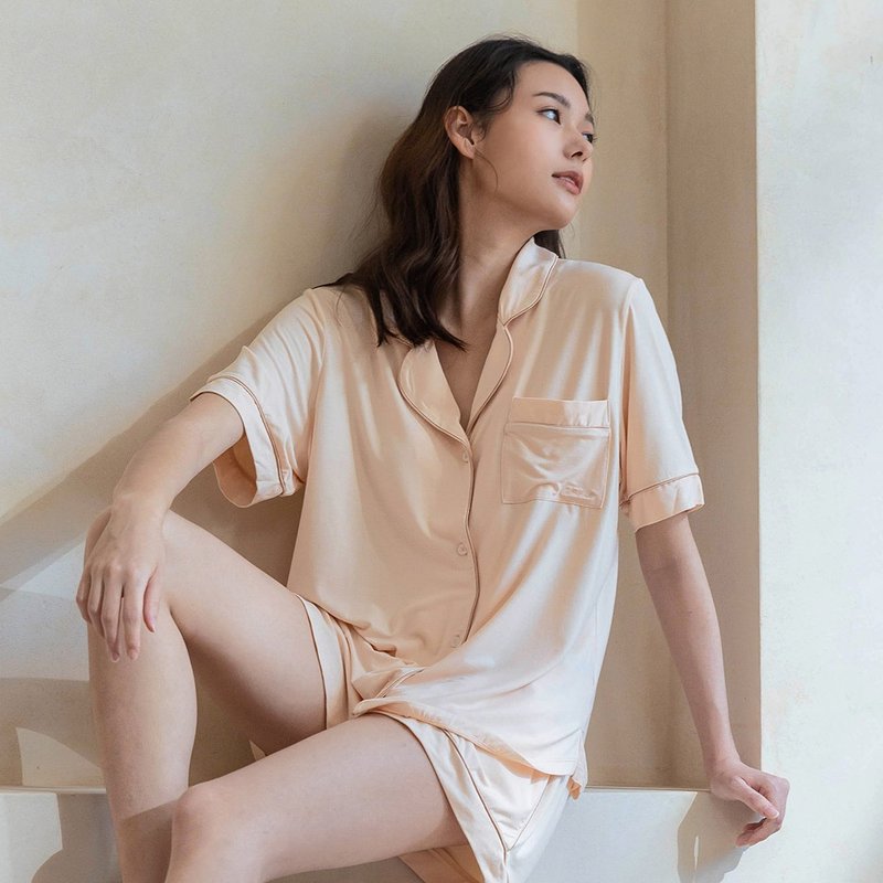 享日子 莫代尔衬衫式居家套装~杏仁奶茶-驼色 - 居家服/睡衣 - 其他人造纤维 