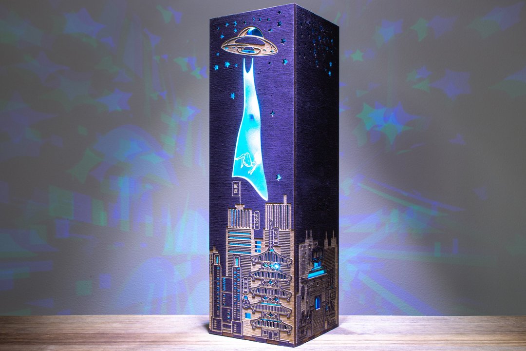 东京 UFO 绑架夜灯 | 东京城市外星绑架场景 | 日本 - 灯具/灯饰 - 木头 黑色