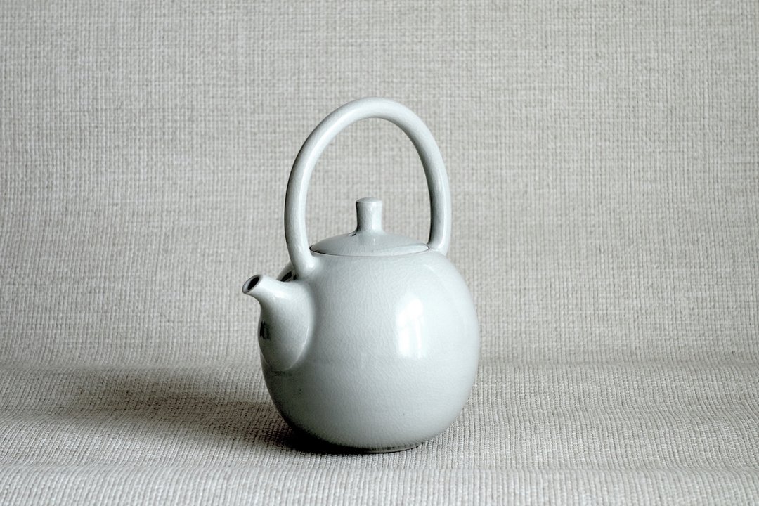 茶壶 上手 b - 茶具/茶杯 - 陶 白色