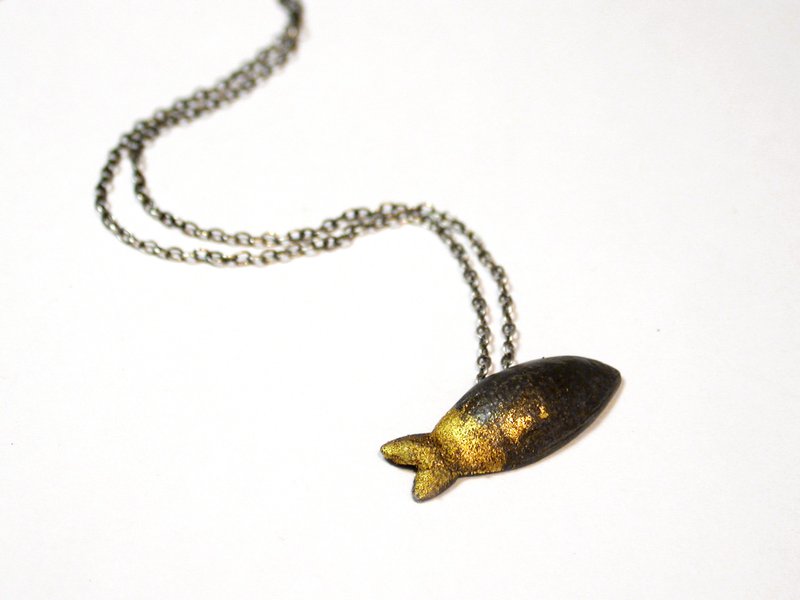 【Animal 系列】#b6 金尾巴小鱼项链/ 925银/ 手工礼物/ 定制化 - 项链 - 银 黑色