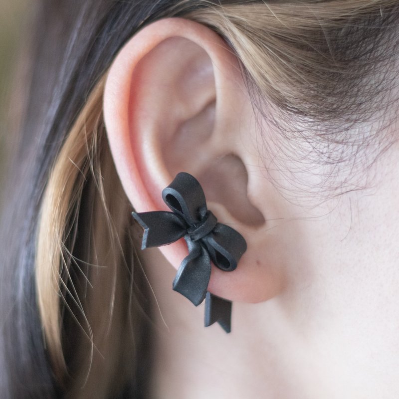 限时特卖 / 飘逸的蝴蝶结  / 耳骨夹组 / 黑色 - 耳环/耳夹 - 粘土 黑色