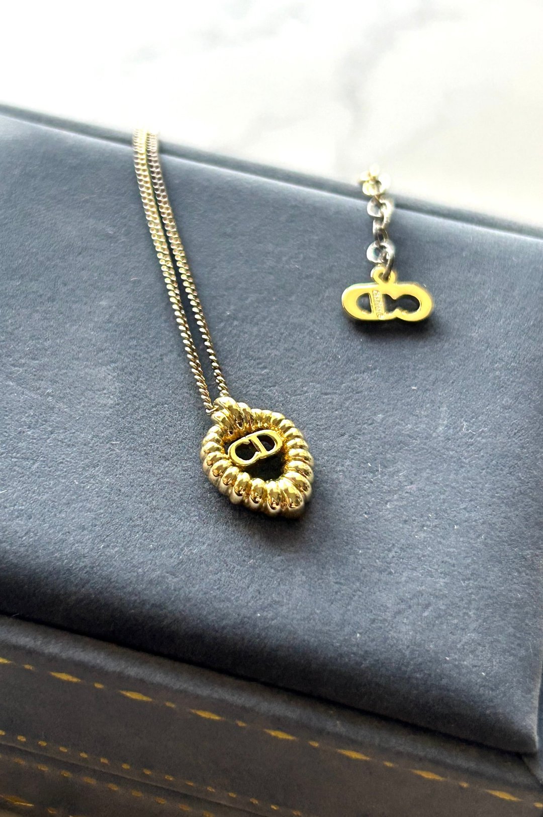 中古Dior 金色浮雕水滴复古颈链 项链 首饰饰品 二手 古董 礼物 - 项链 - 其他金属 金色