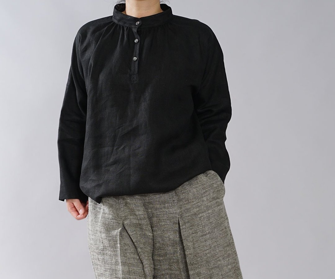 wafu - 純亞麻上衣 Midweight Linen Stand Collar Long Sleeve Top / Black t005b-bck2 - 女装上衣 - 亚麻 黑色