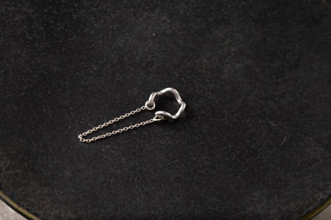 Mermaidあま海女系列 波浪附链 耳扣 Wave Brass EarCuff - 耳环/耳夹 - 纯银 银色