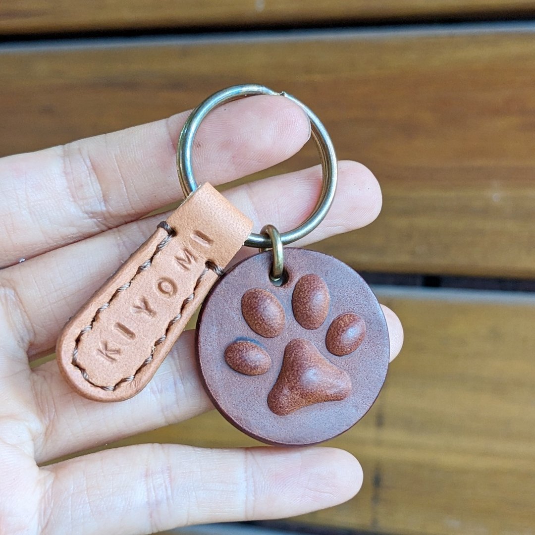手工真皮 猫掌 狗掌 立体肉球 吊饰 钥匙圈 定制化宠物吊牌 / 小 - 吊饰 - 真皮 橘色