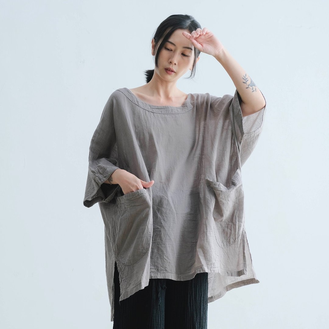 宽版大口袋上衣 / 慕斯布 浅灰 - 女装上衣 - 棉 灰色