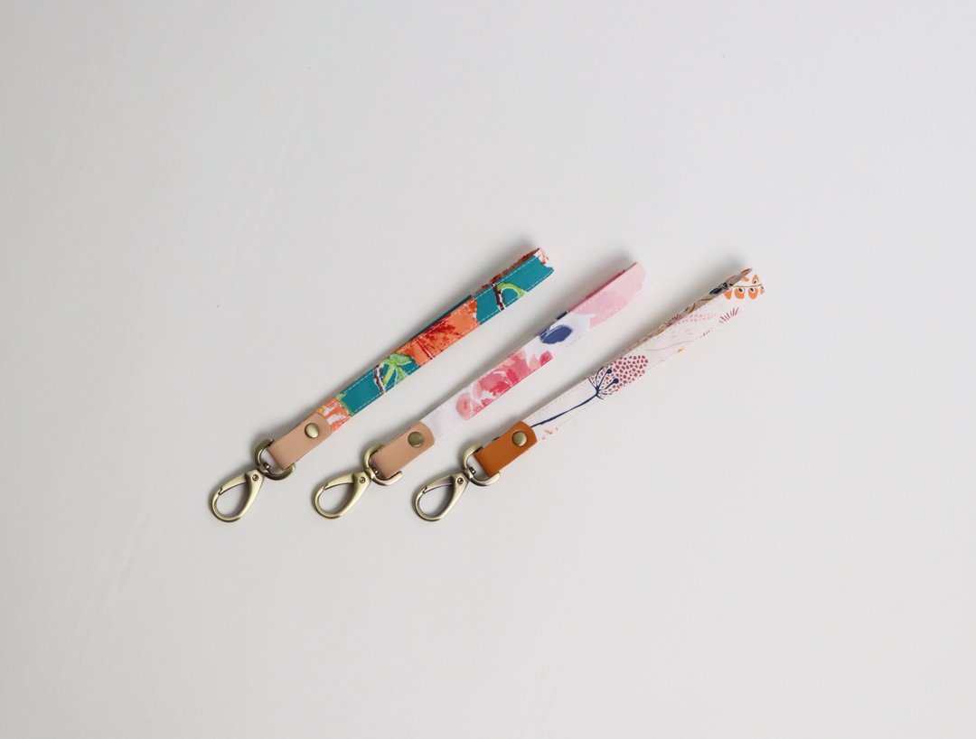 花布手机环带   吊绳  日本花布 钥匙圈 吊饰 手机 - 吊饰 - 棉 